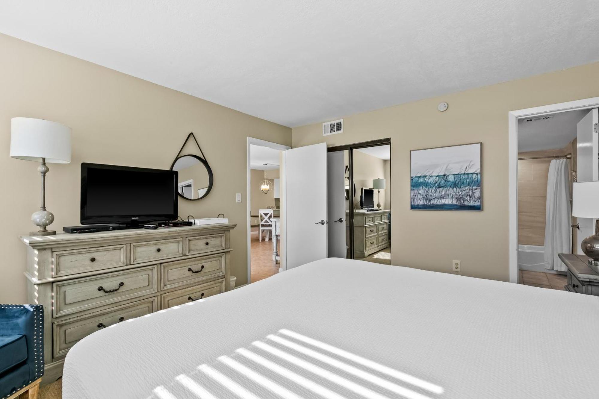 Beach House Destin Room photo